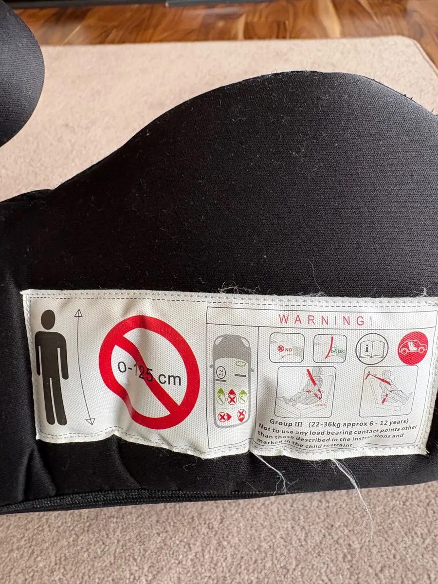 2 x Child Booster Seats – BubbleBum Travel Booster - Image 3