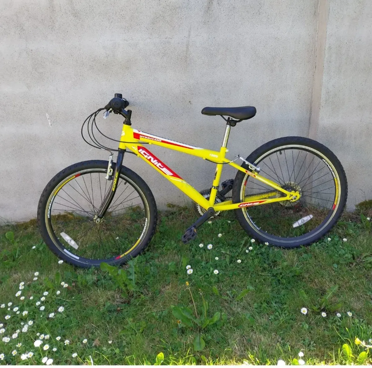 Kids bike - Image 3