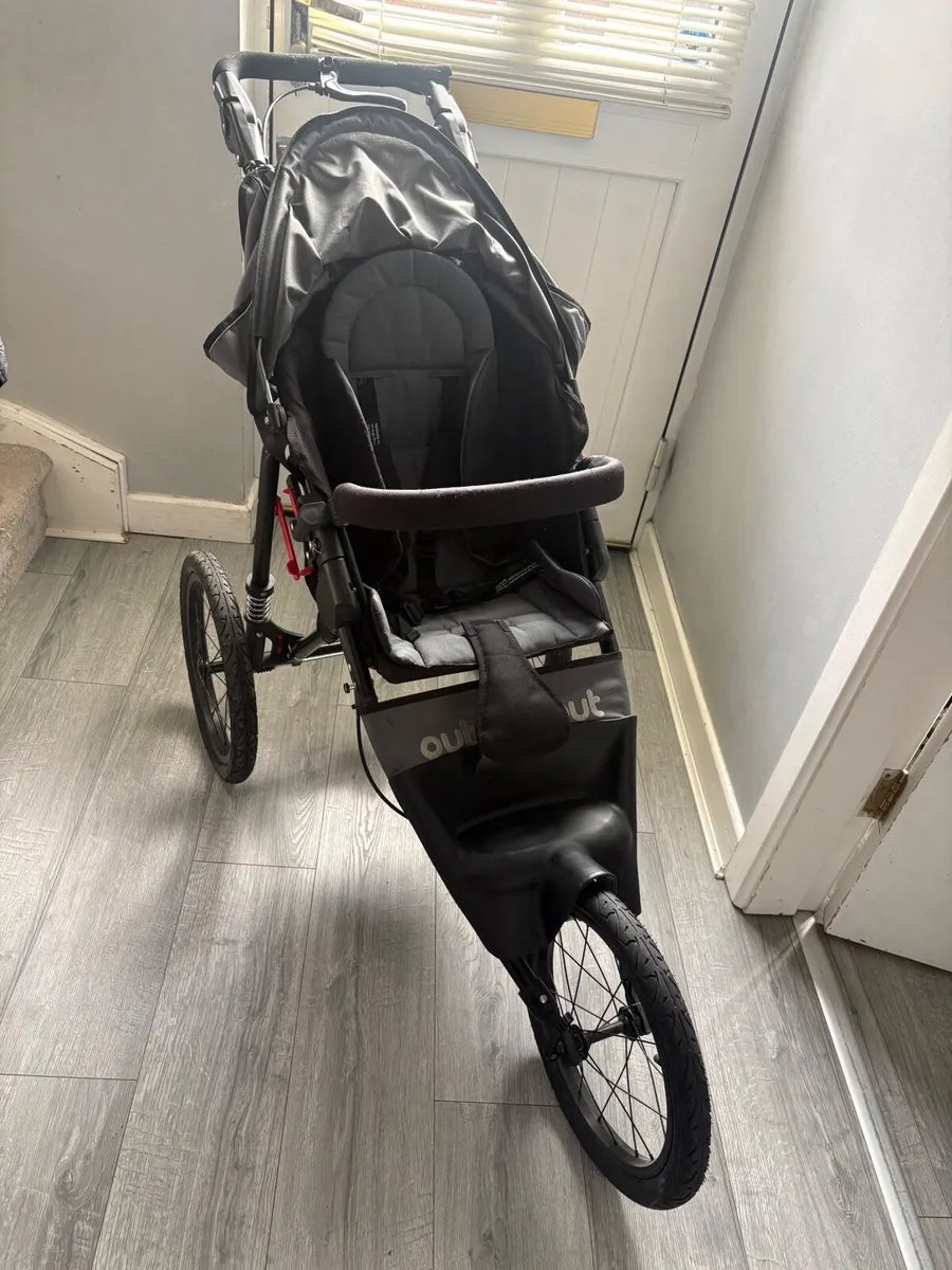 Out n About v4 Sport - Image 1