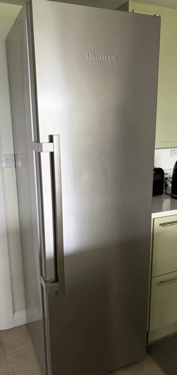Liebherr Fridge and freezer - Image 2