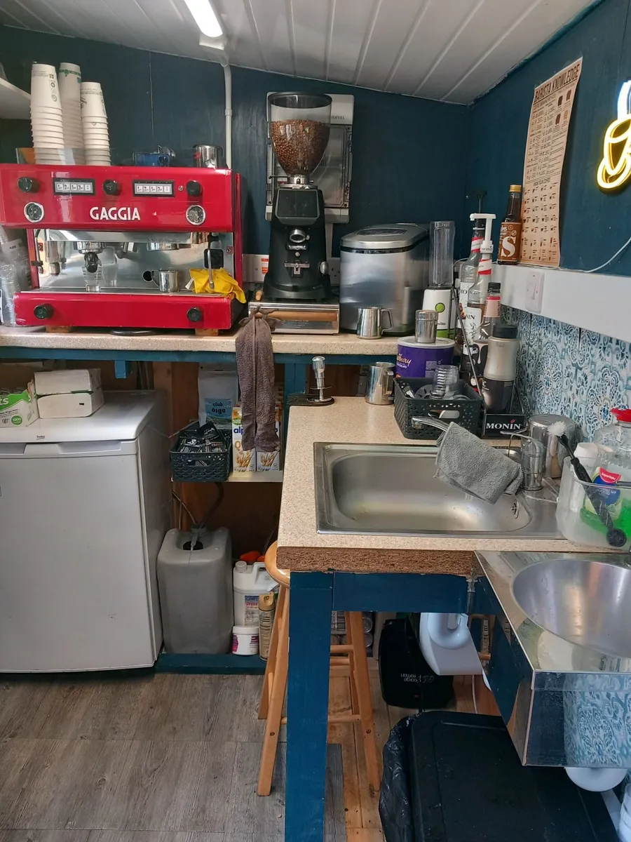 Coffee trailer - Image 3
