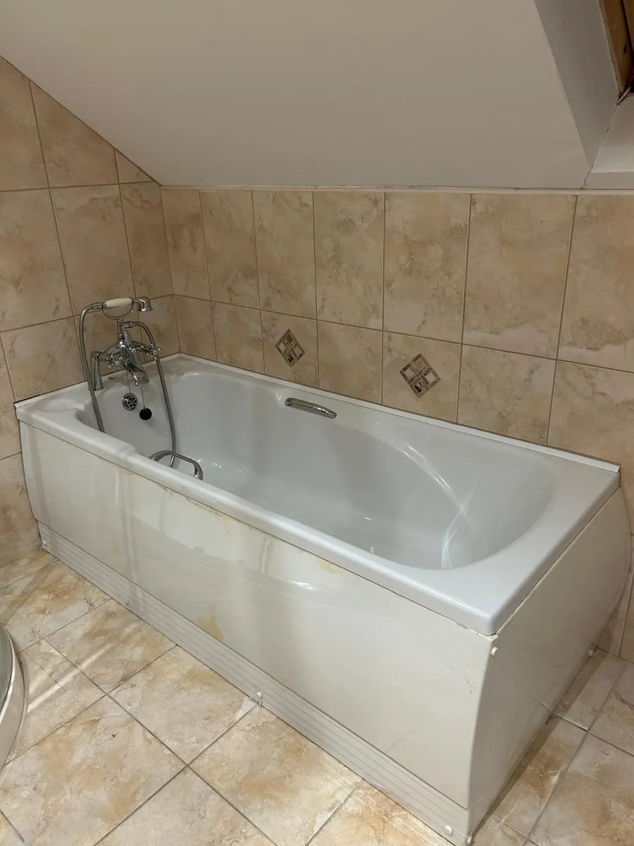 White Straight Single-Ended Bath 1650 x 760mm - Image 1