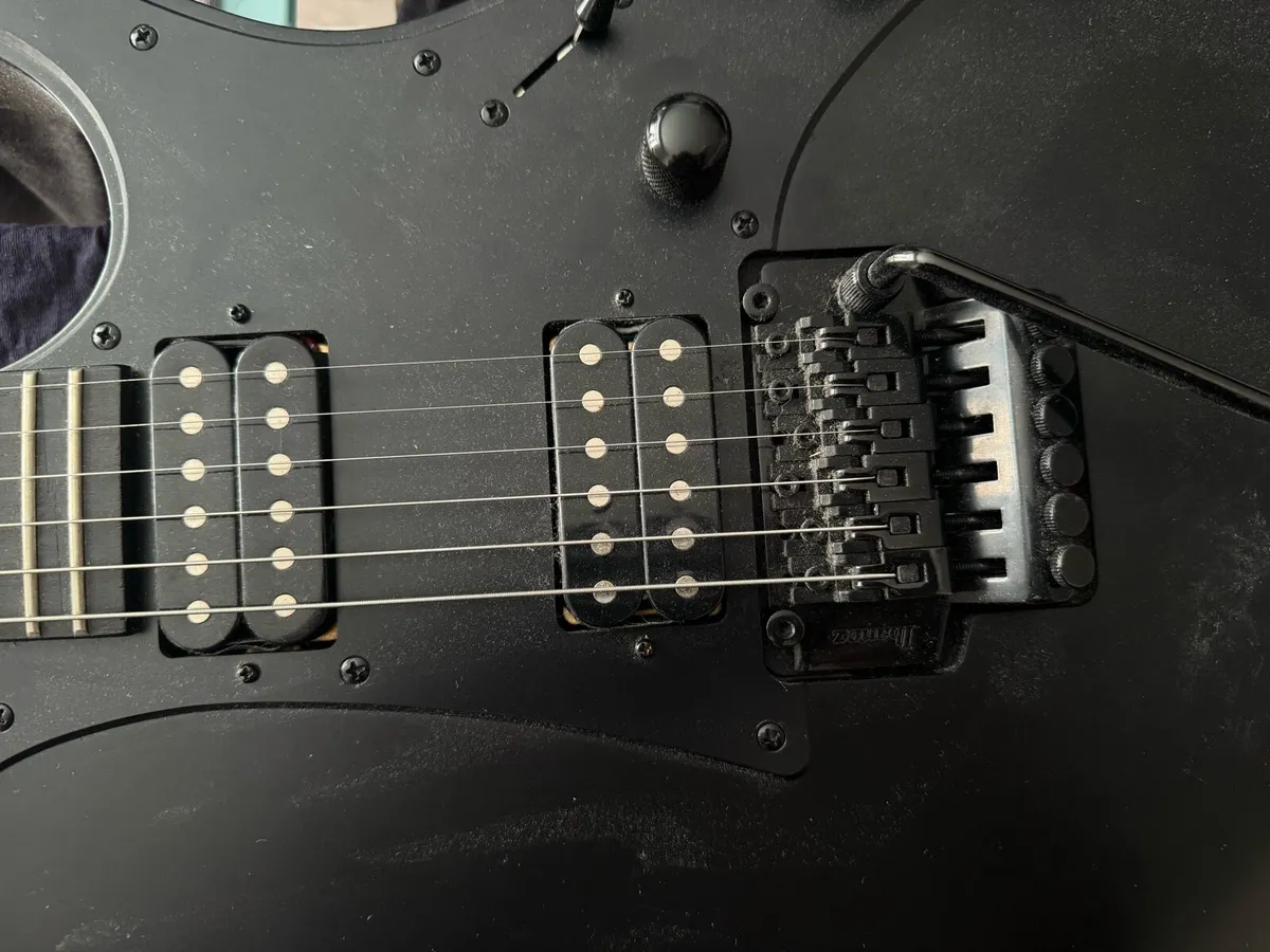 Ibanez guitar - Image 2