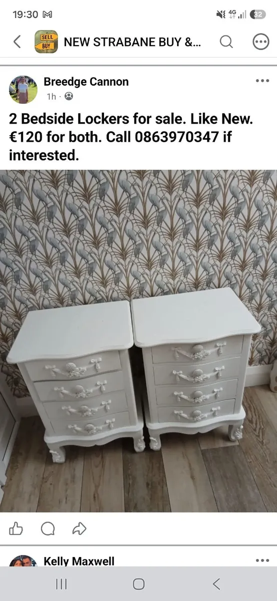 2 Bedside Lockers