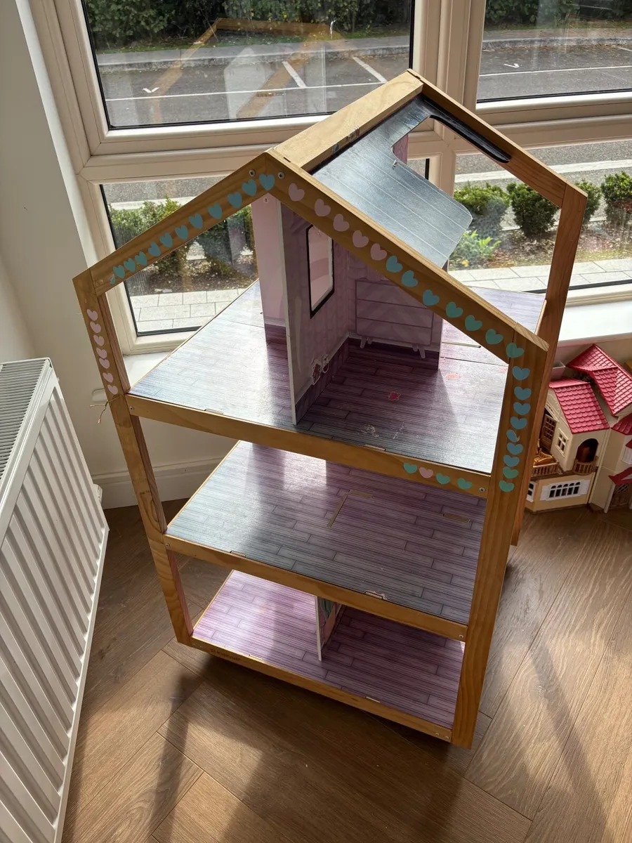 Kidcraft children’s play house - Image 4