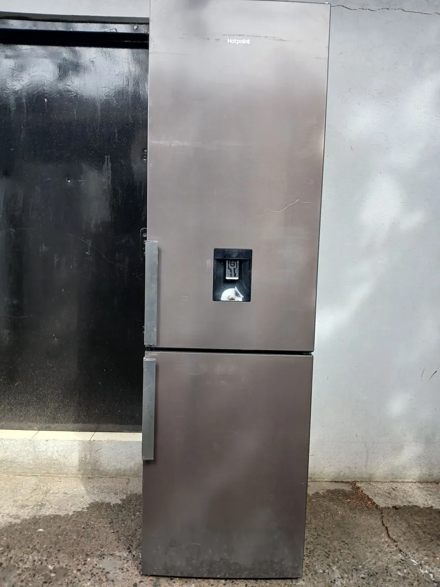 EX DISPLAY FRIDGE AND FREEZER - Image 4