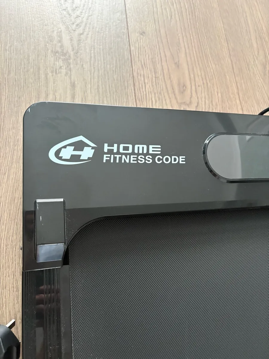 Treadmill - Image 2