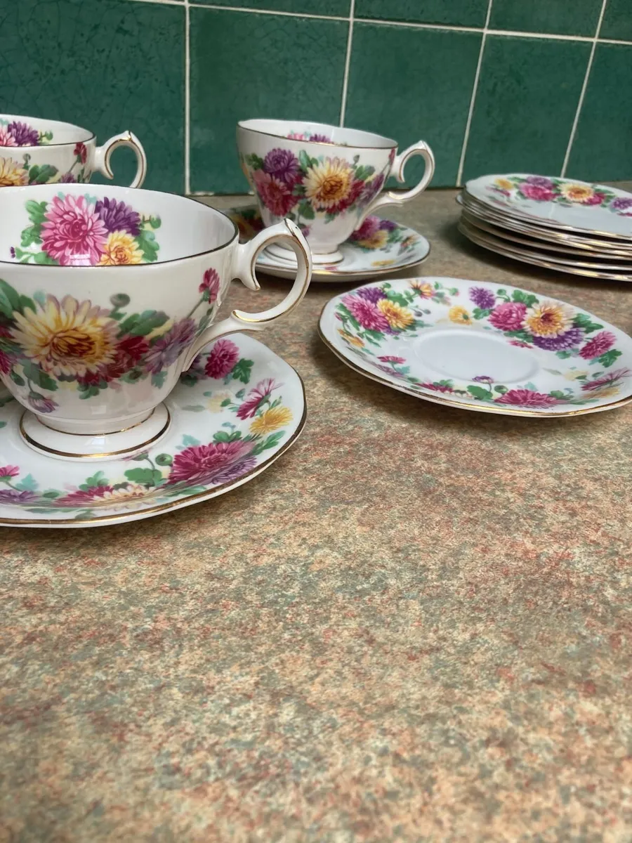 Tea Set - Queen Anne Fine Bone China -Autumn Glory - Image 2