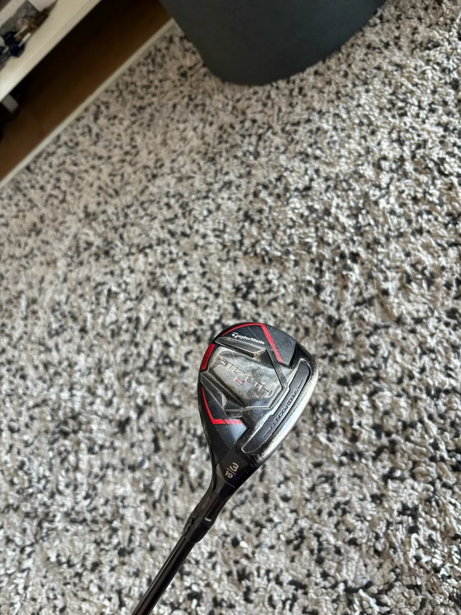 Taylormade stealth 2 hybrid - Image 1