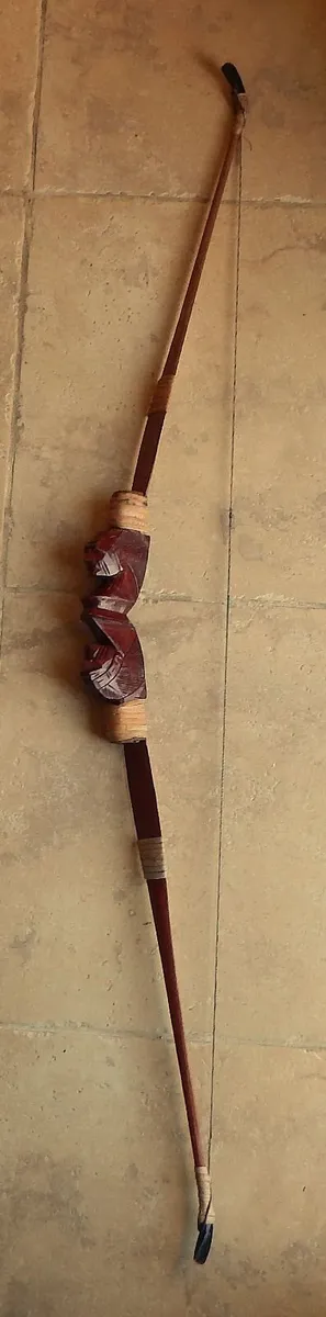 Wood Recurve Archery Bow with Hand Carved Handle - Image 2