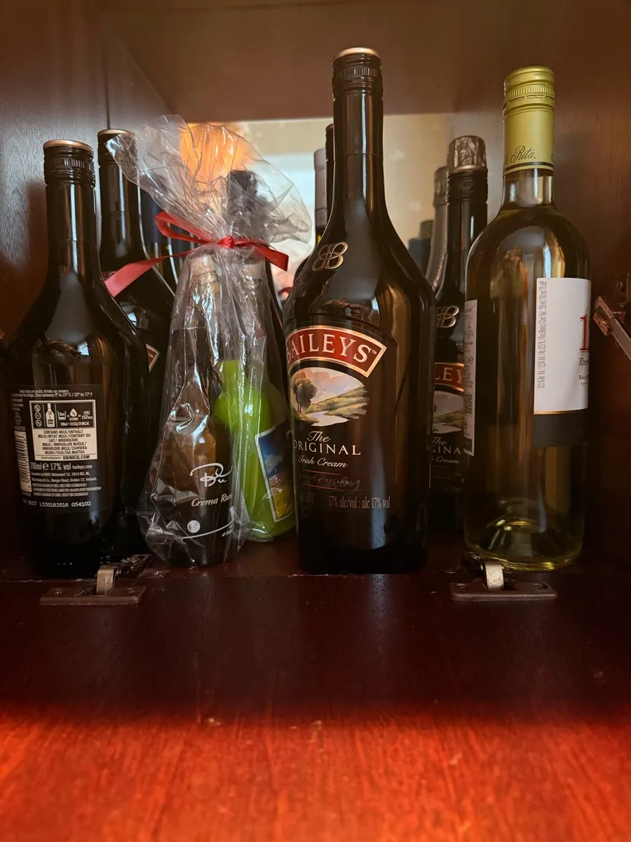 Drinks Cabinet - Image 3