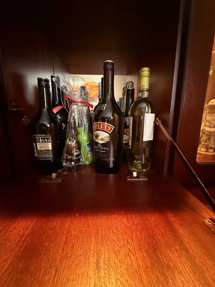 Drinks Cabinet - Image 4