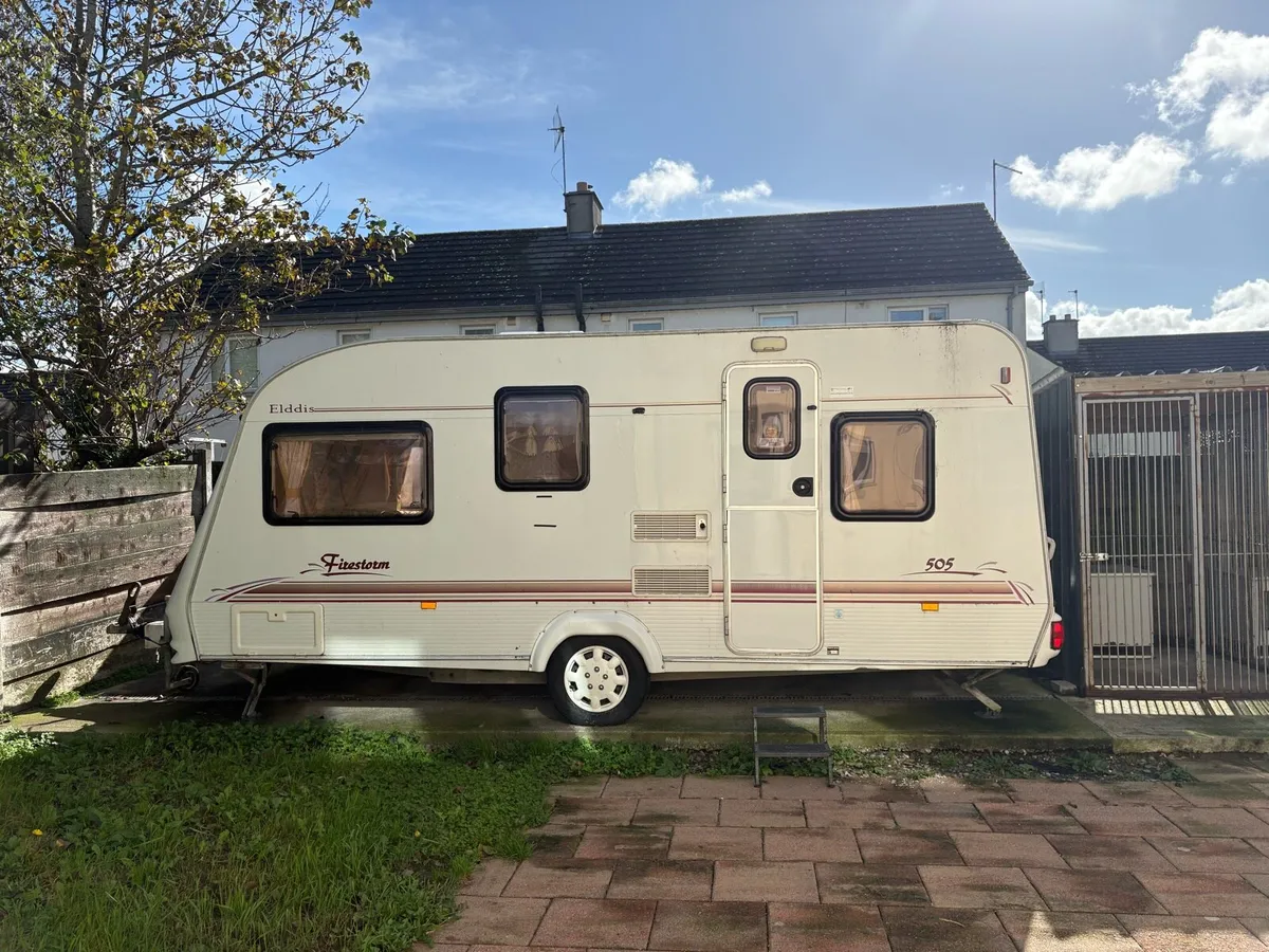 Elddis 4 berth spotless condition - Image 1