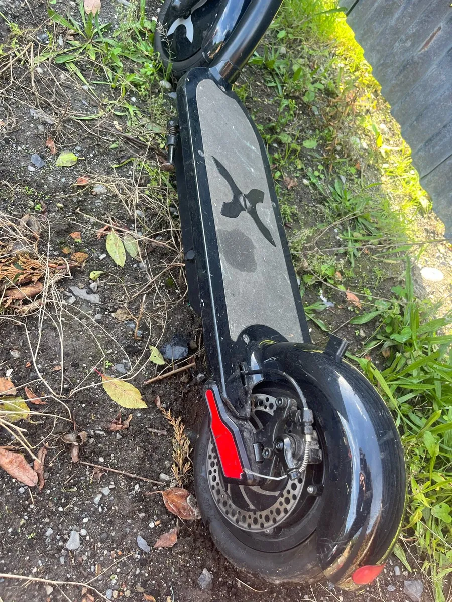 Scooter - Image 2
