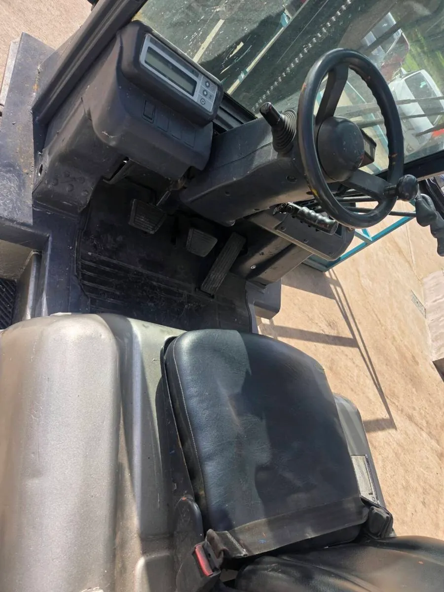 Forklift no vat - Image 4