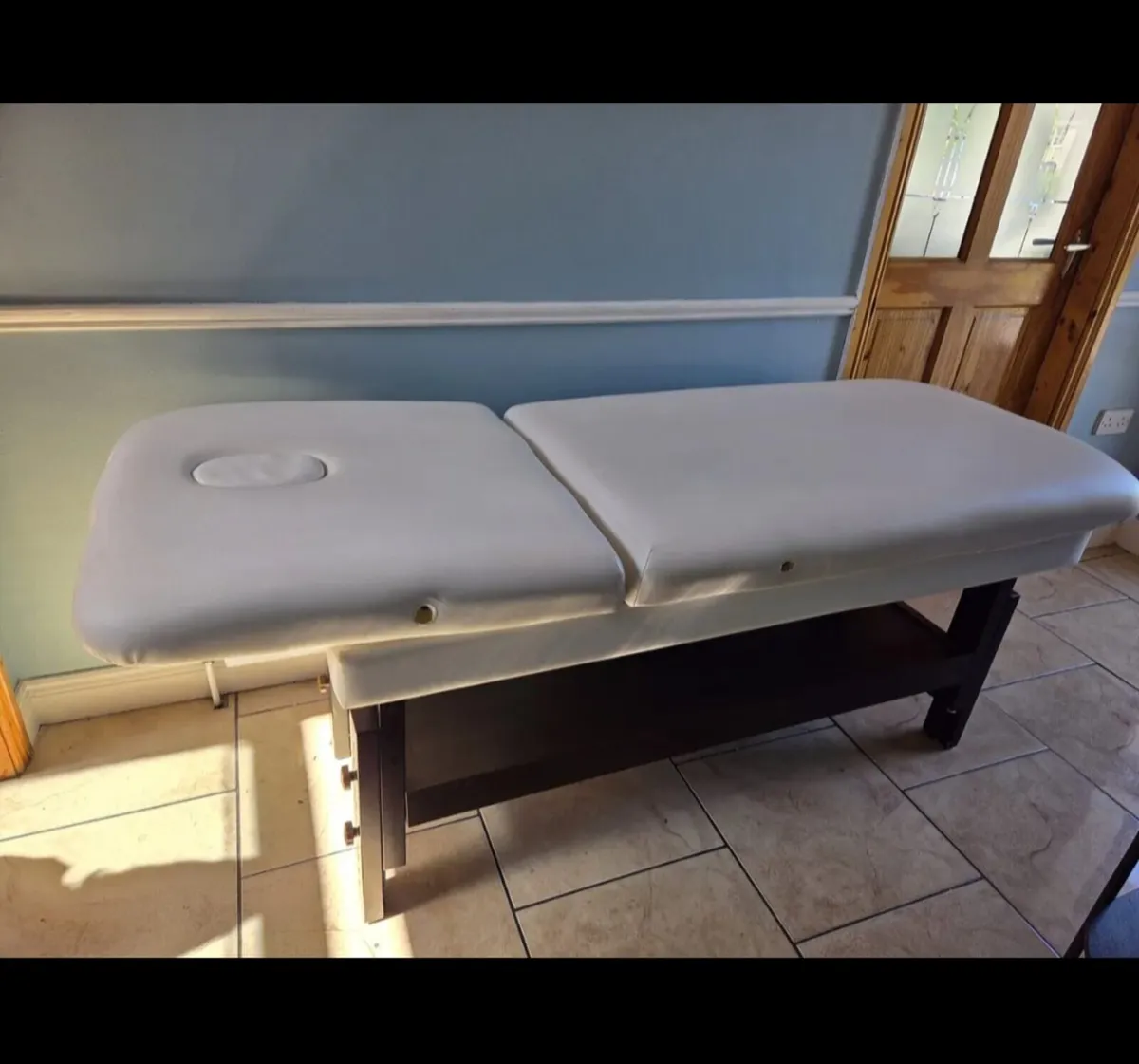 Beautician massage bed - Image 2