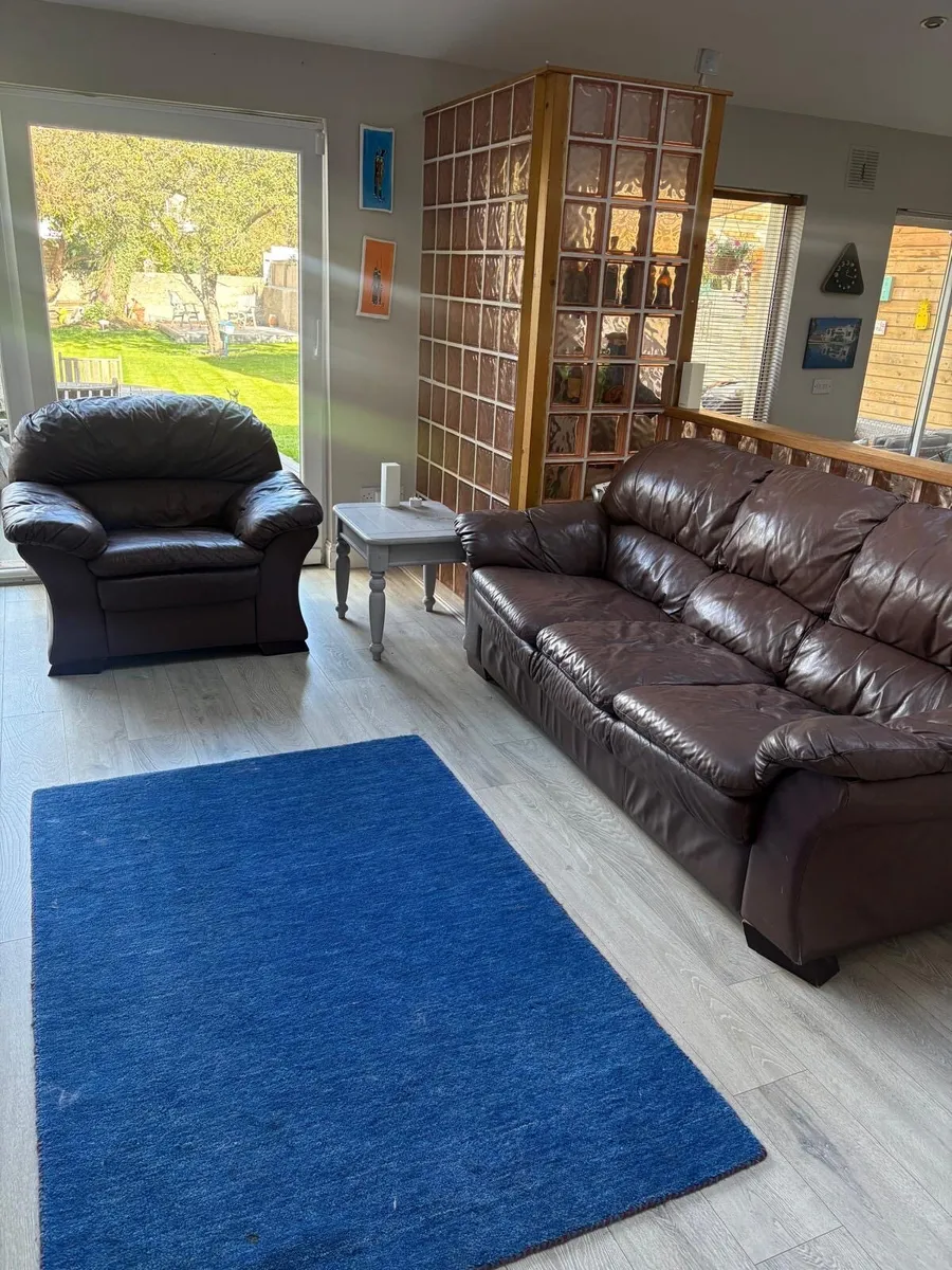 Couch - Image 1