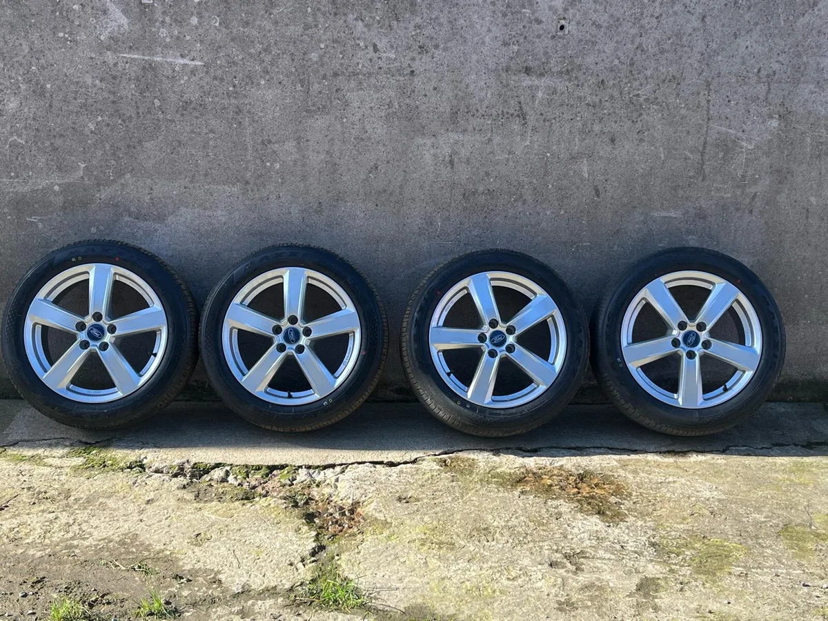 17inch Alloy Wheels - Image 1