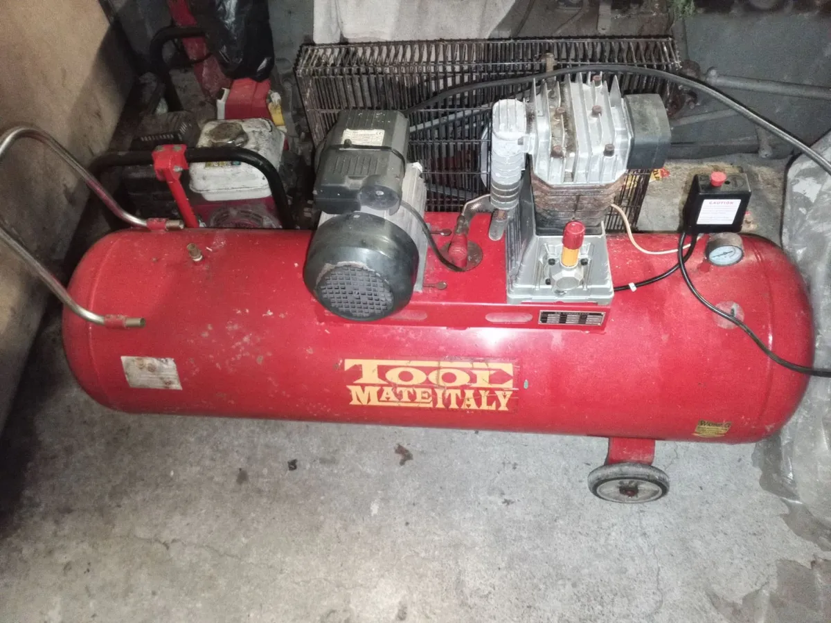 200Lt Compressor for parts - Image 1
