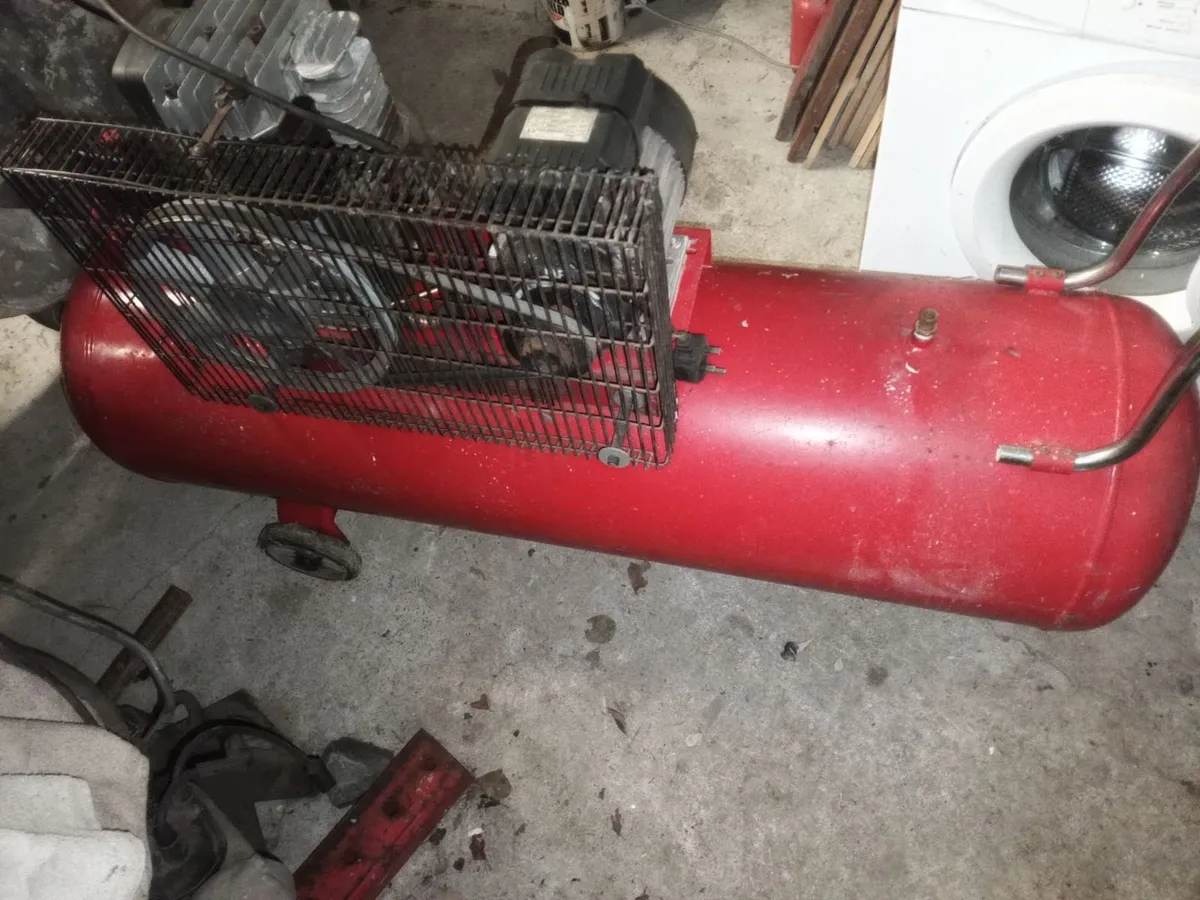 200Lt Compressor for parts - Image 4