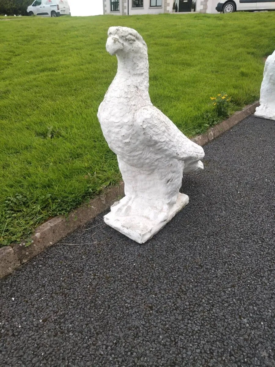 Two large statues 120€ - Image 1