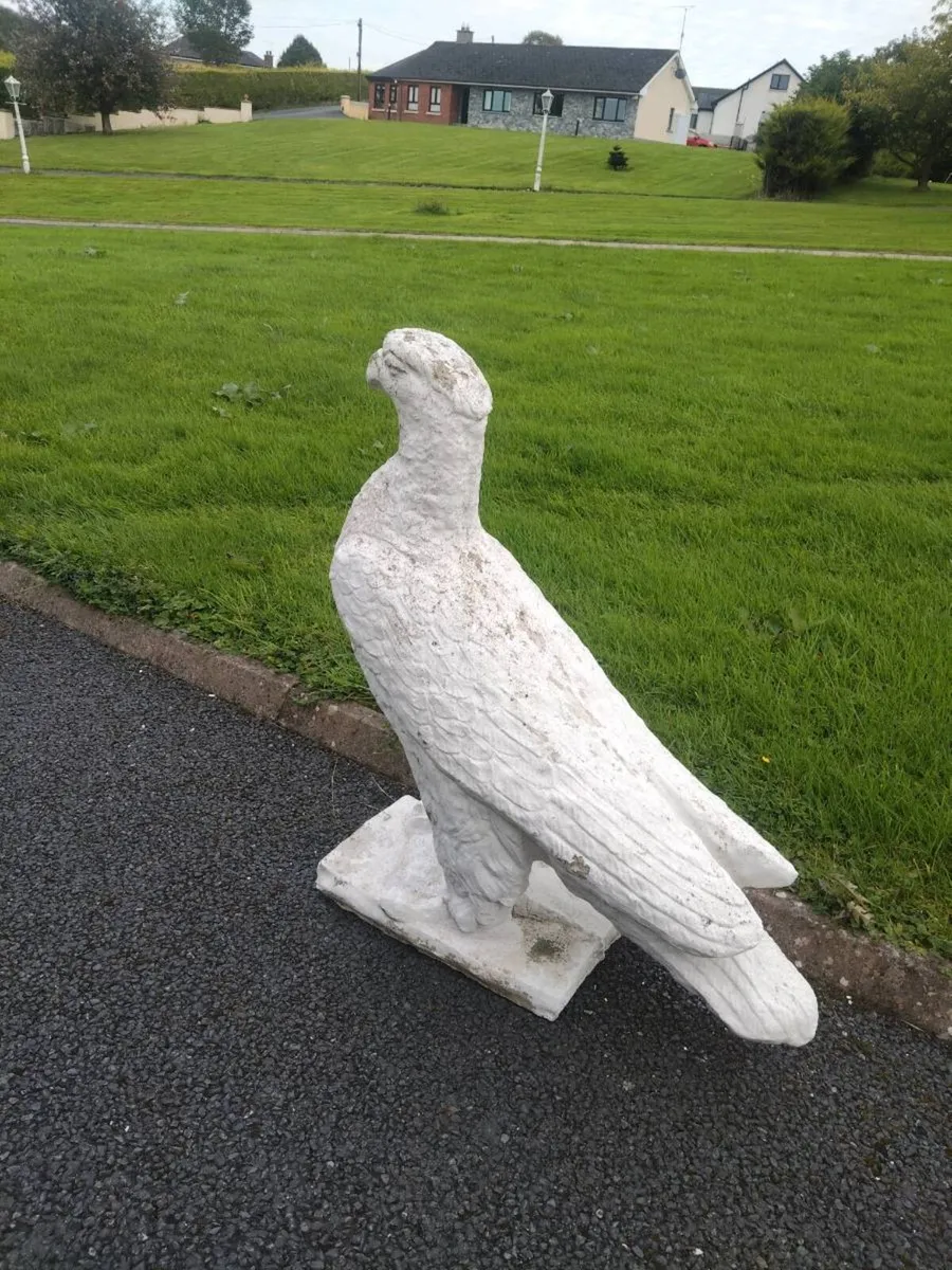 Two large statues 120€ - Image 2