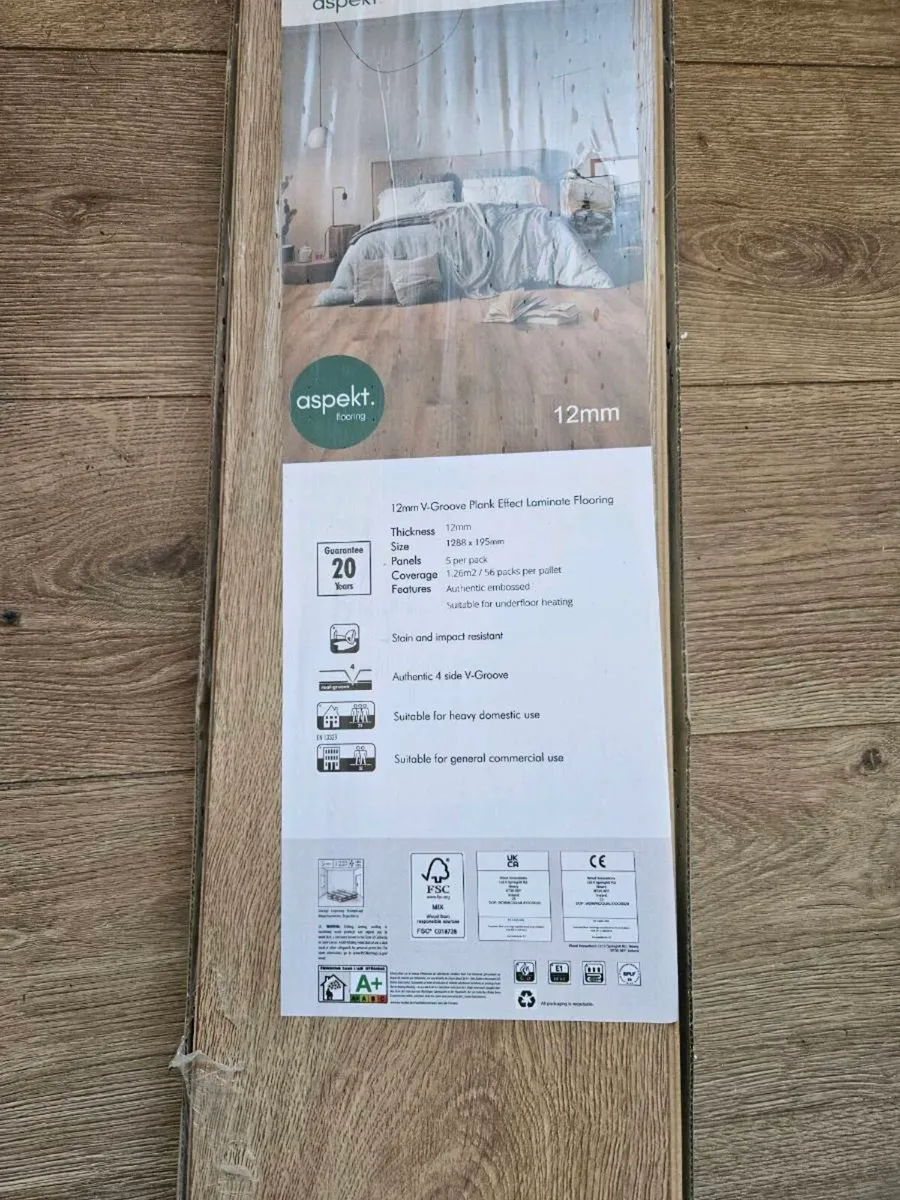 Laminate timber flooring - Image 3