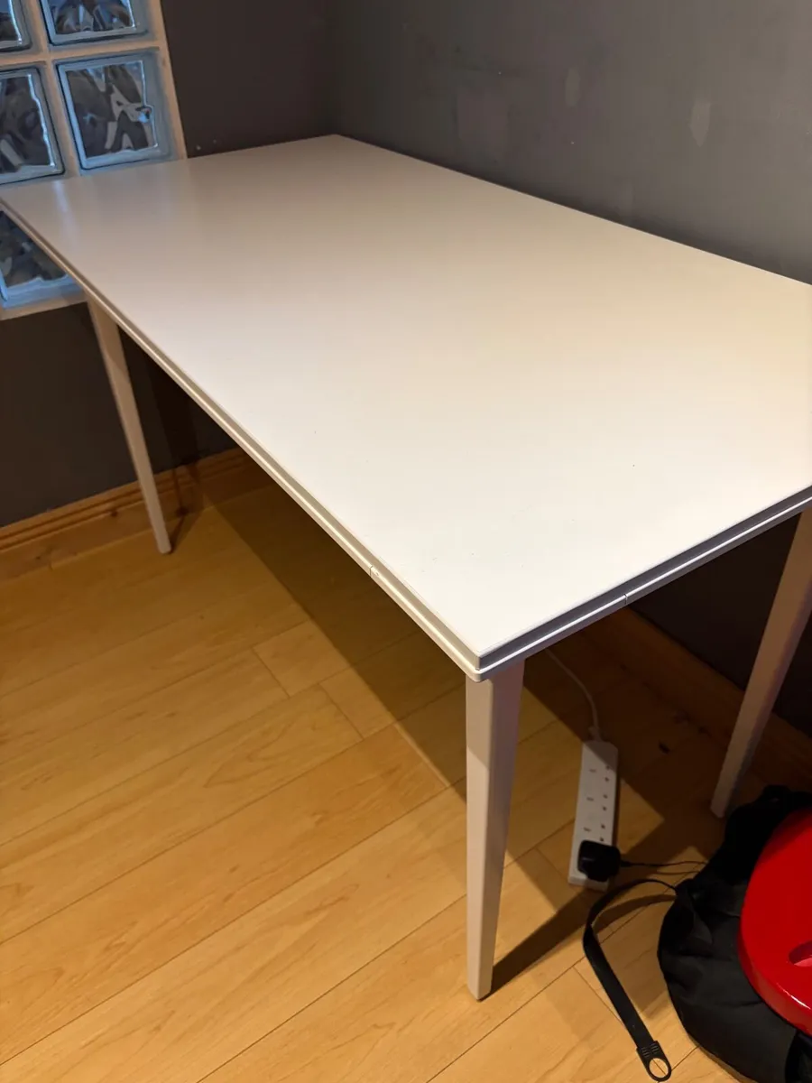 Desk - Image 2