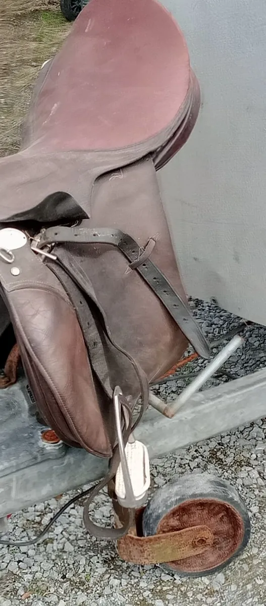 Horse saddle - Image 4