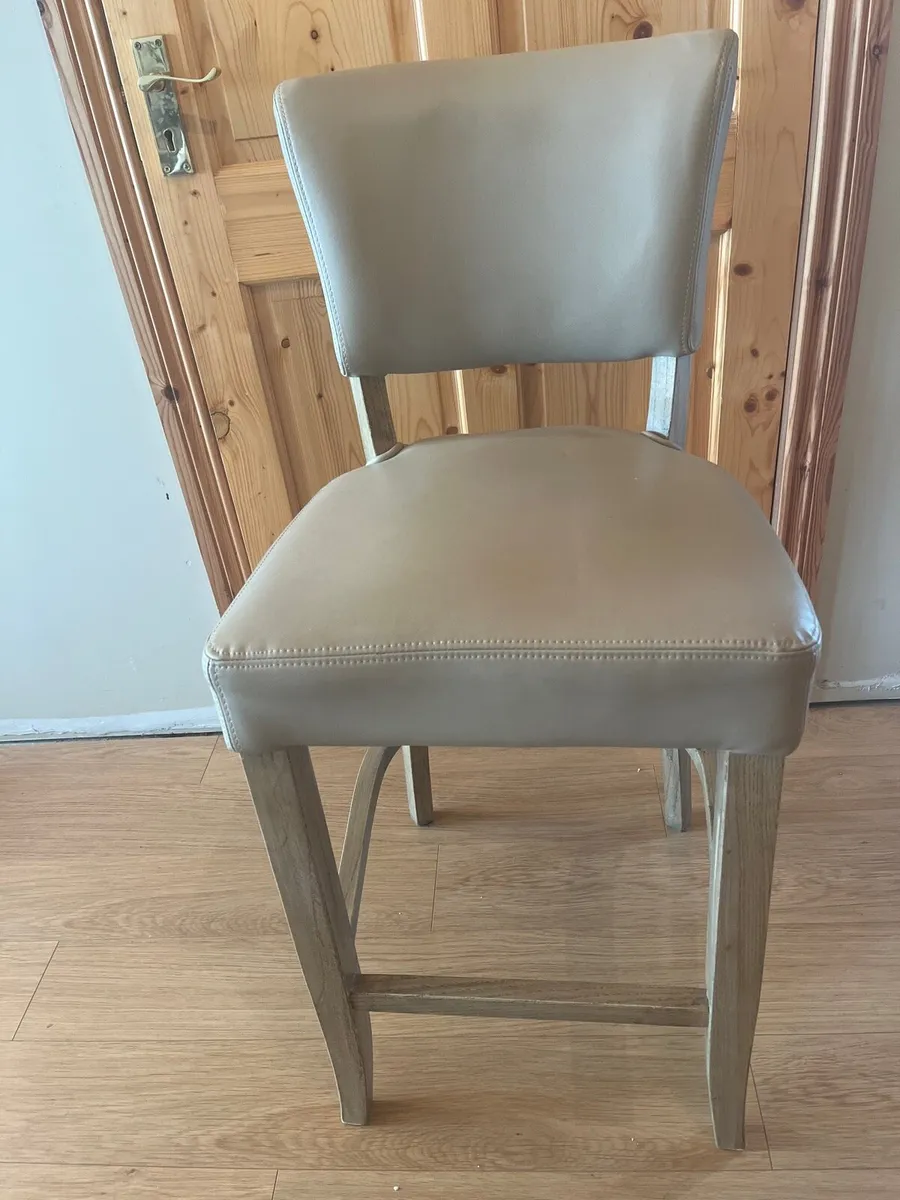 2 Kitchen Bar Stools - Image 3