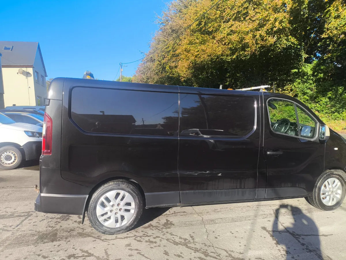 Renault Trafic 2020  LL29 sport DCI145 - Image 3