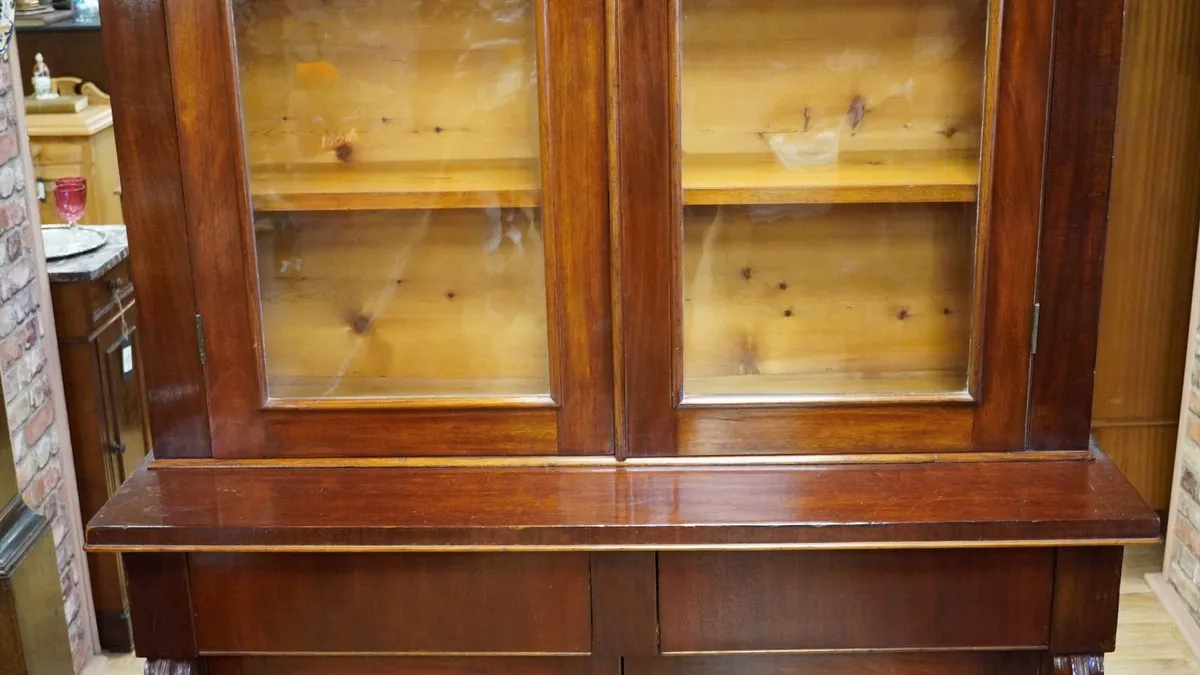 Antique Mahogany Bookcase / Display Cabinet - Image 4