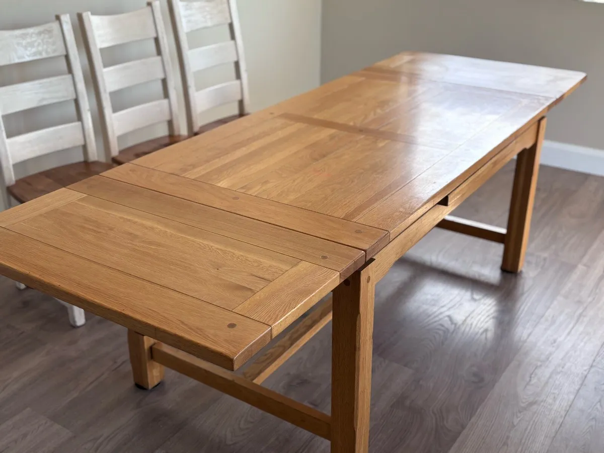 Table and Chairs - Image 1