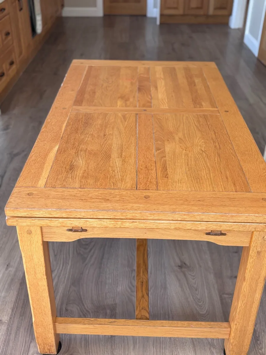 Table and Chairs - Image 2