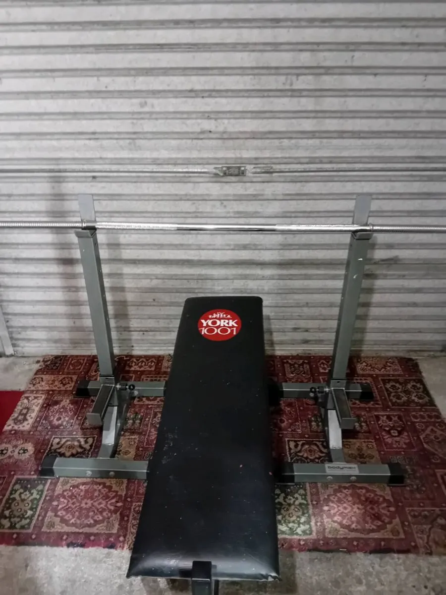 Squat rack - Image 1