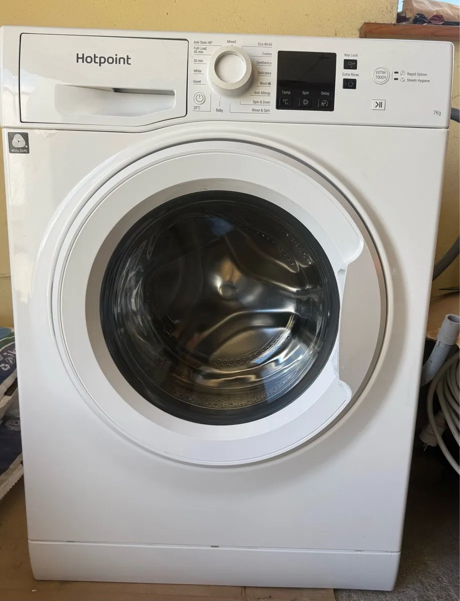 Hotpoint Washing Machine - Image 1