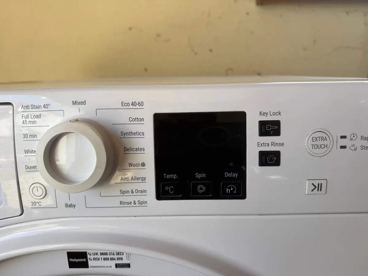 Hotpoint Washing Machine - Image 4