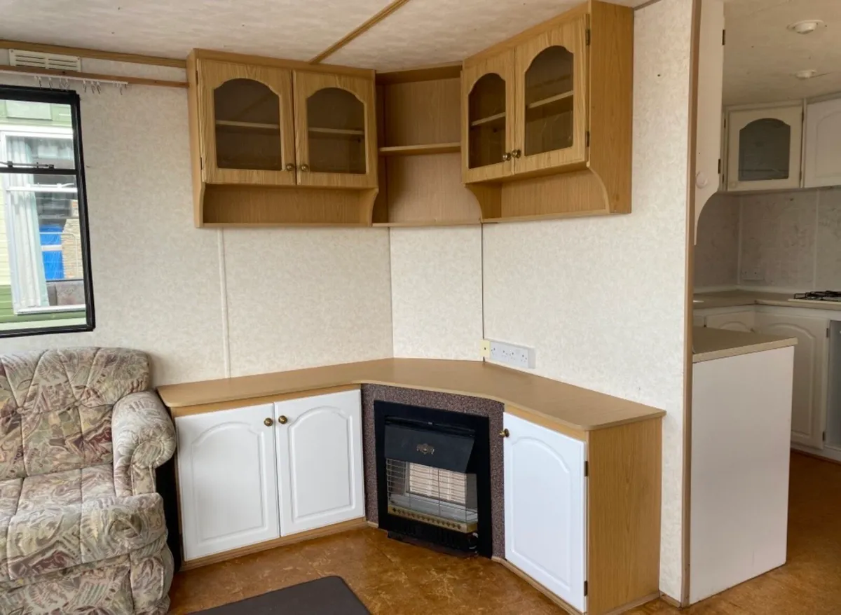 Mobile Home - Image 4
