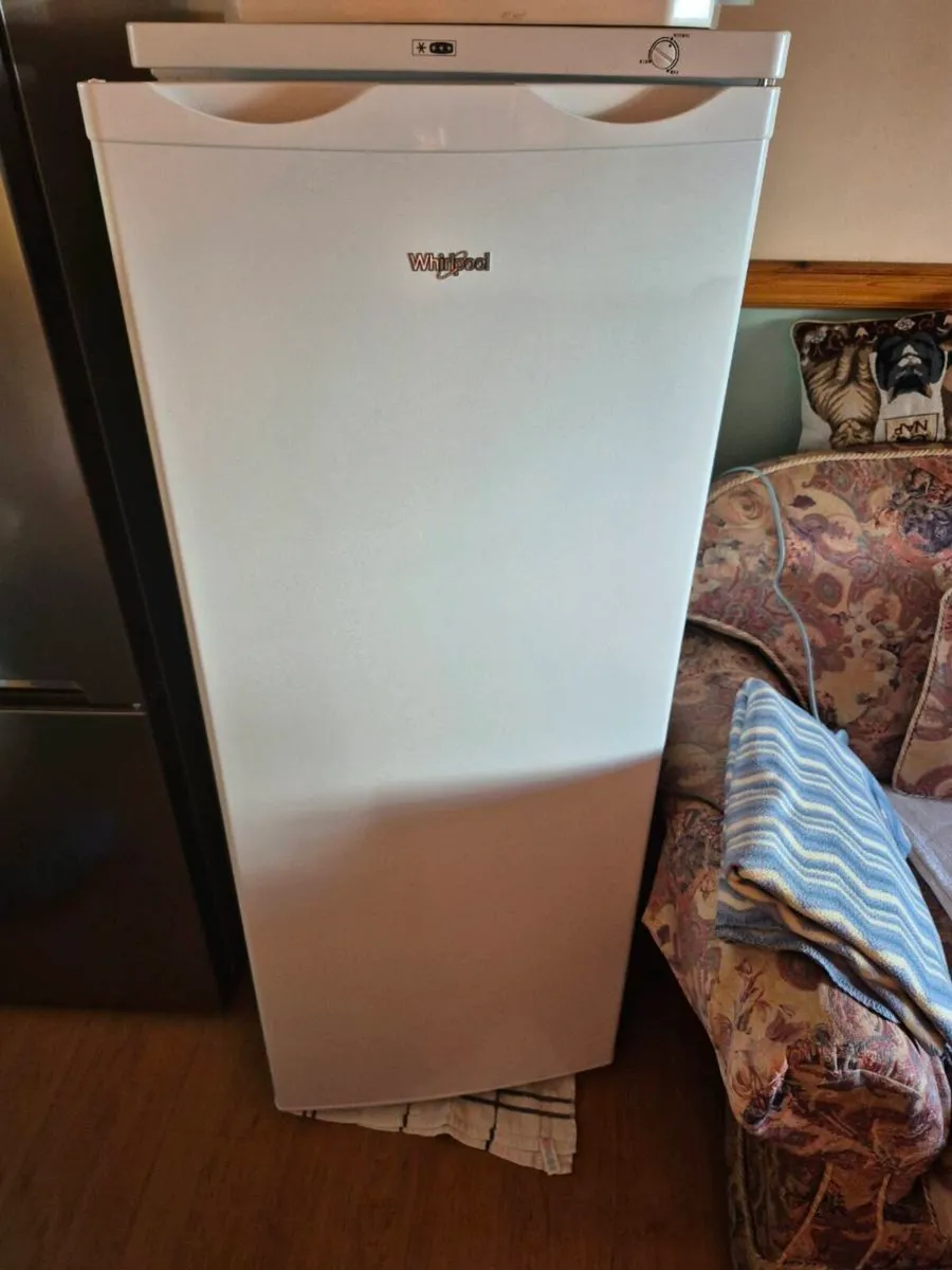 Whirlpool larder freezer - Image 1