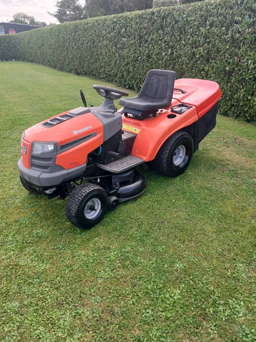 Husqvarna hydrostatic 38" deck - Image 1