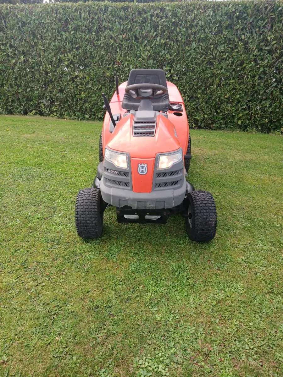Husqvarna hydrostatic 38" deck - Image 2