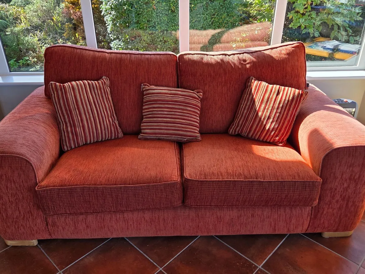Couches - Image 2