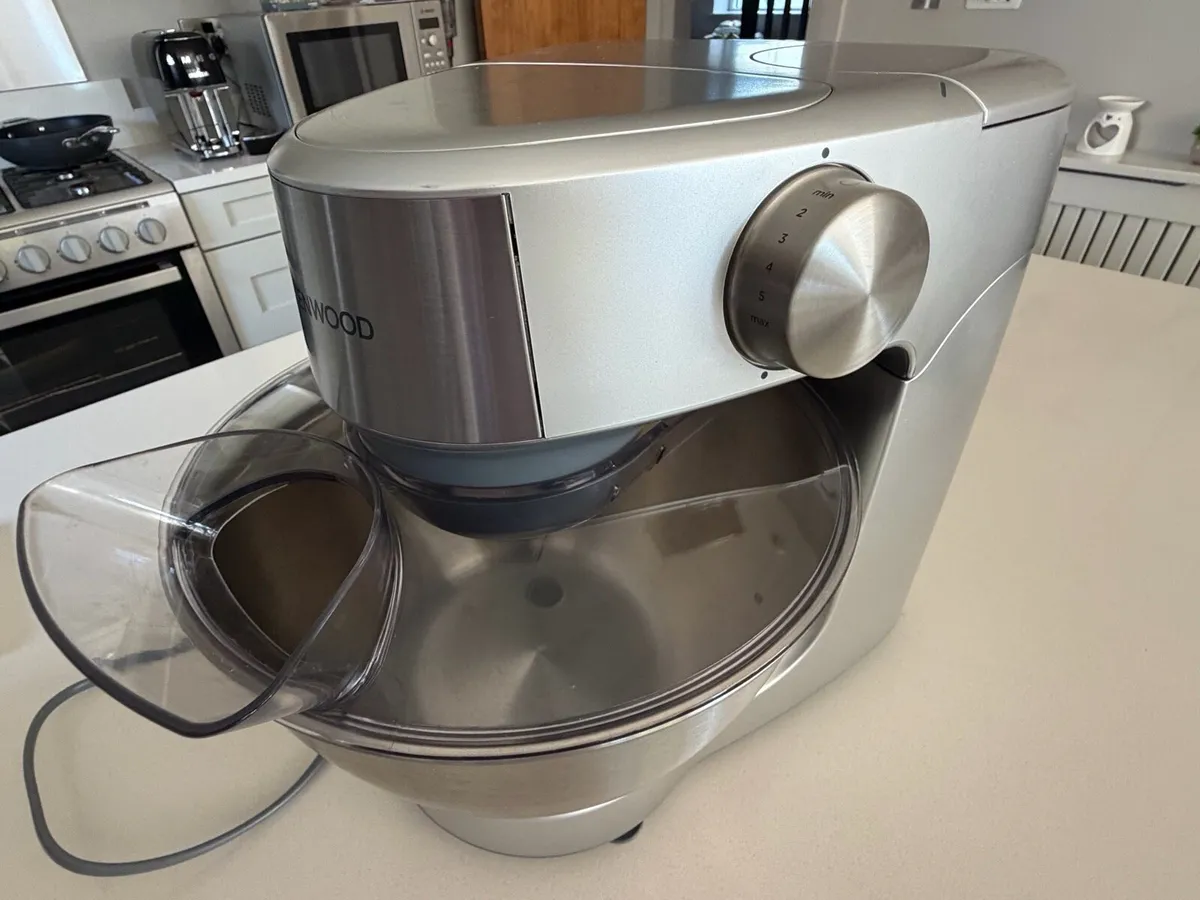 Cake/Stand Mixer - Image 1