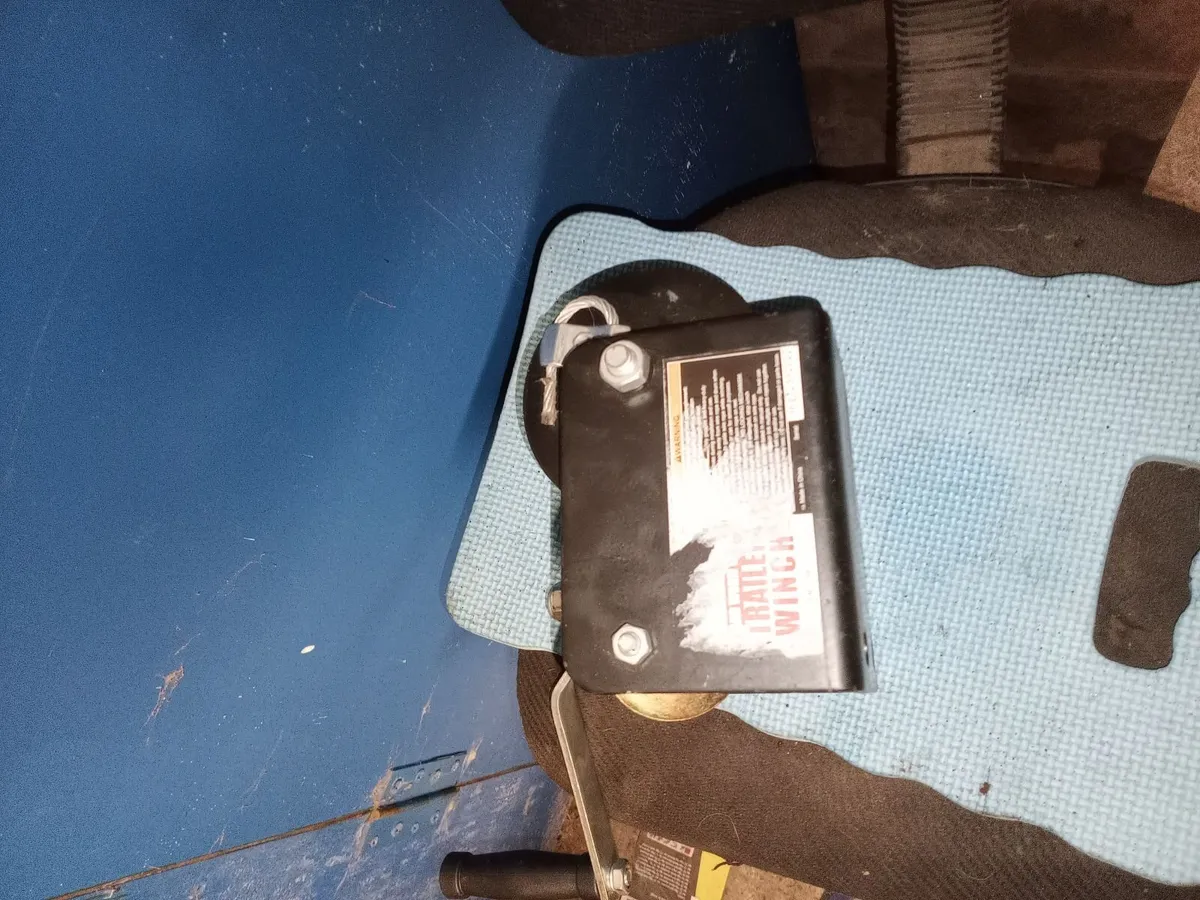2000LBS Hand Winch - Image 4