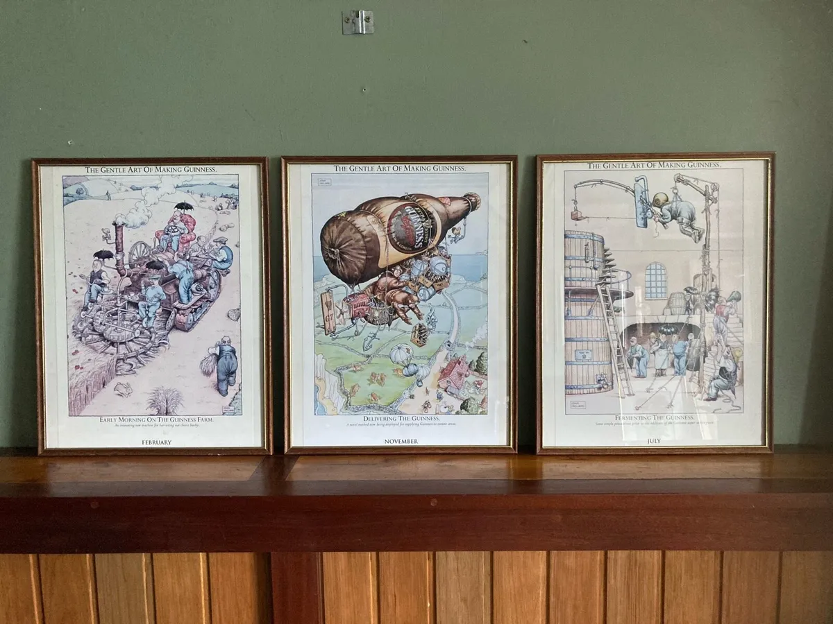 Guinness pub Memorabilia - Image 1
