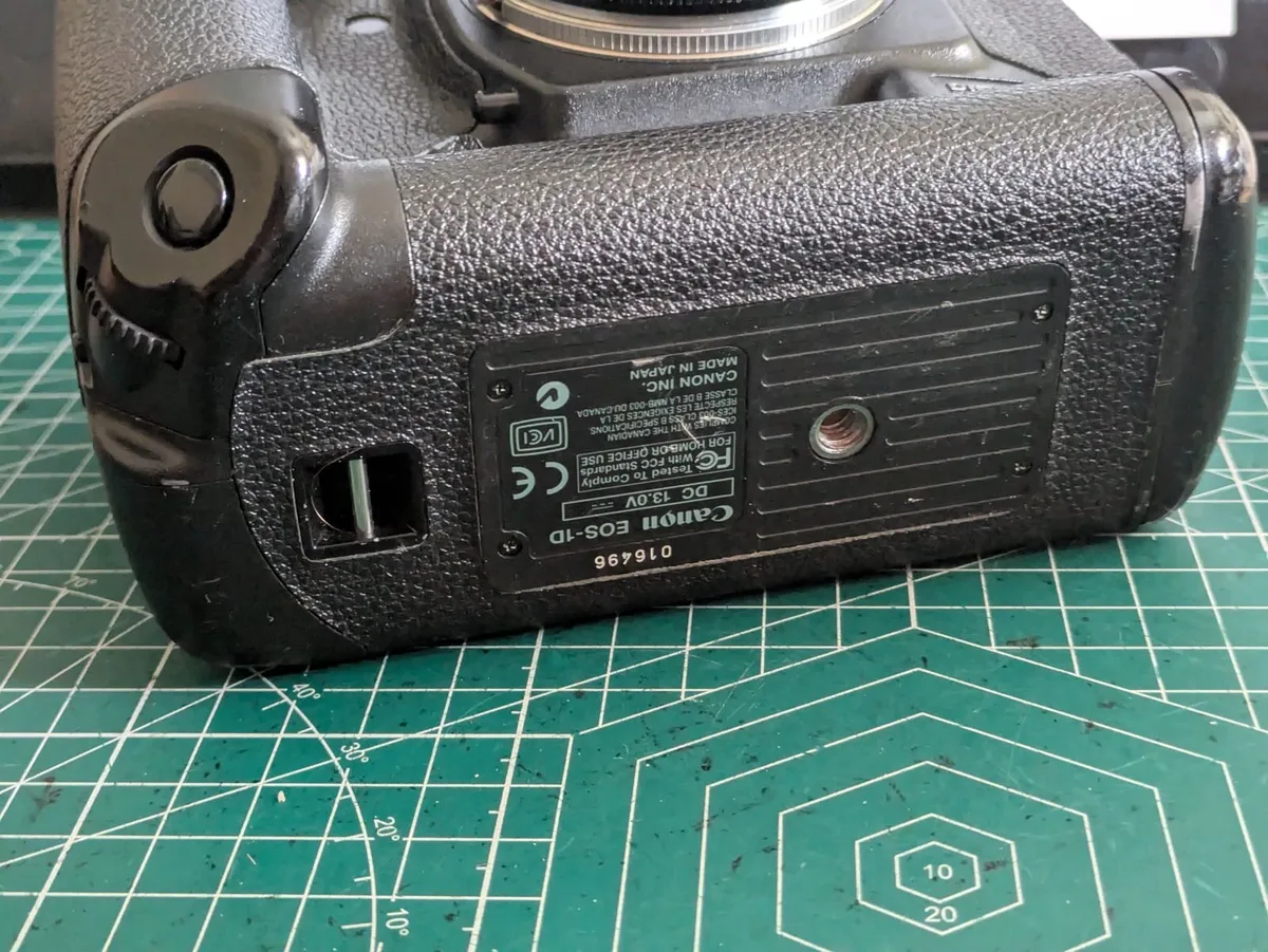 Canon 1D Kodak CCD sensor Pro DSLR - Image 3