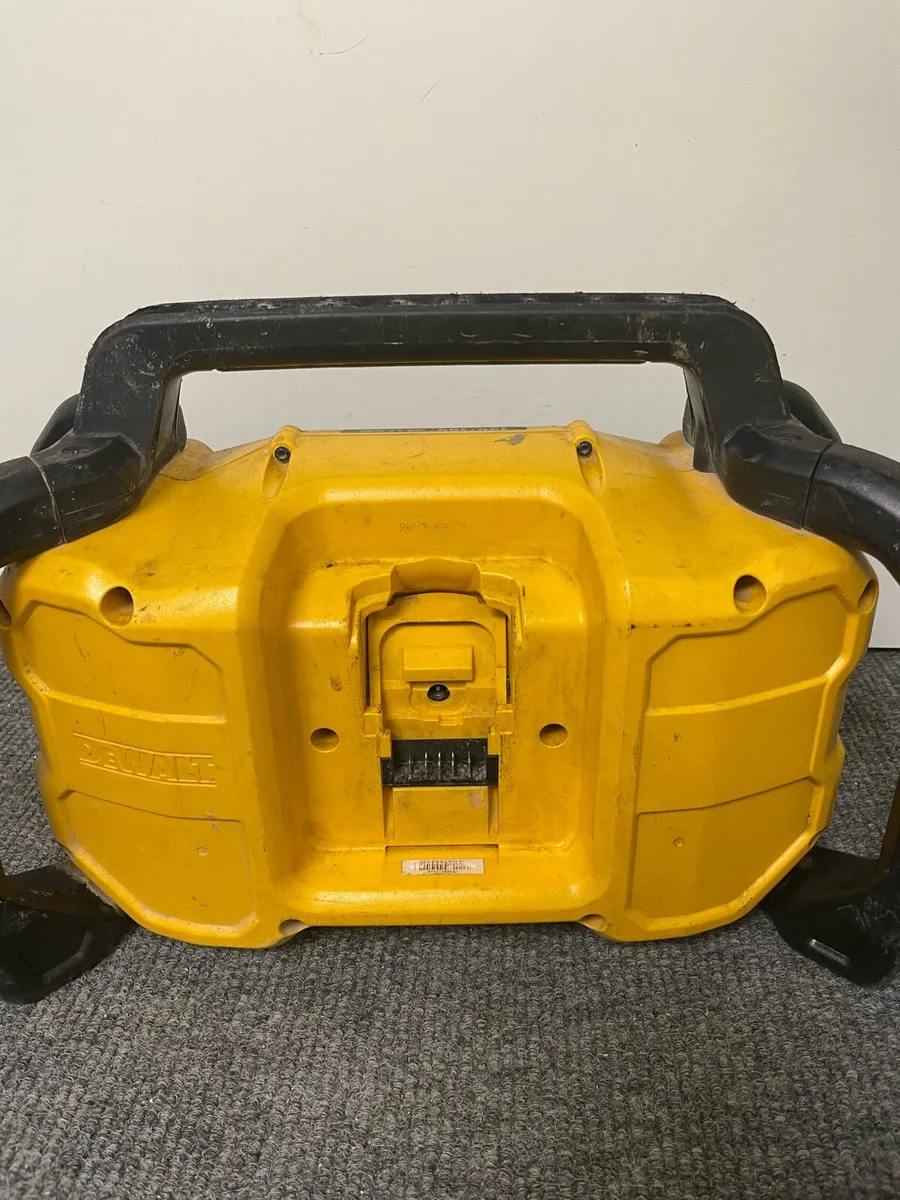 DeWalt - Site Radio - DCR029 - Baretool - Image 3