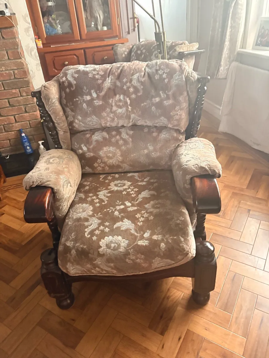 3 seater + 1 seater living room sofa - Image 4