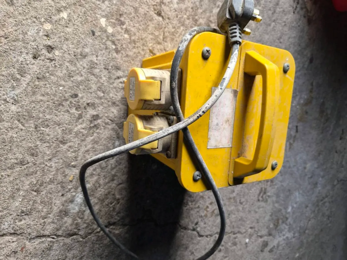 110v transformer - Image 1
