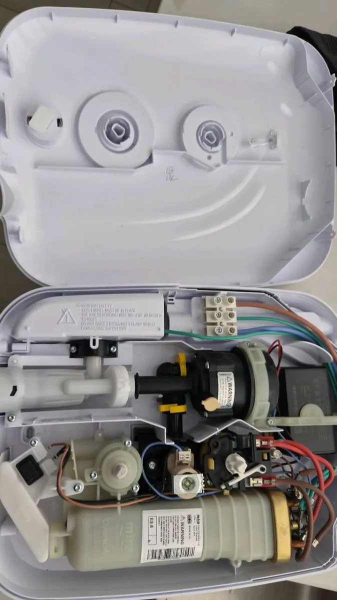 Mira Elite SE Electric Shower - Image 2